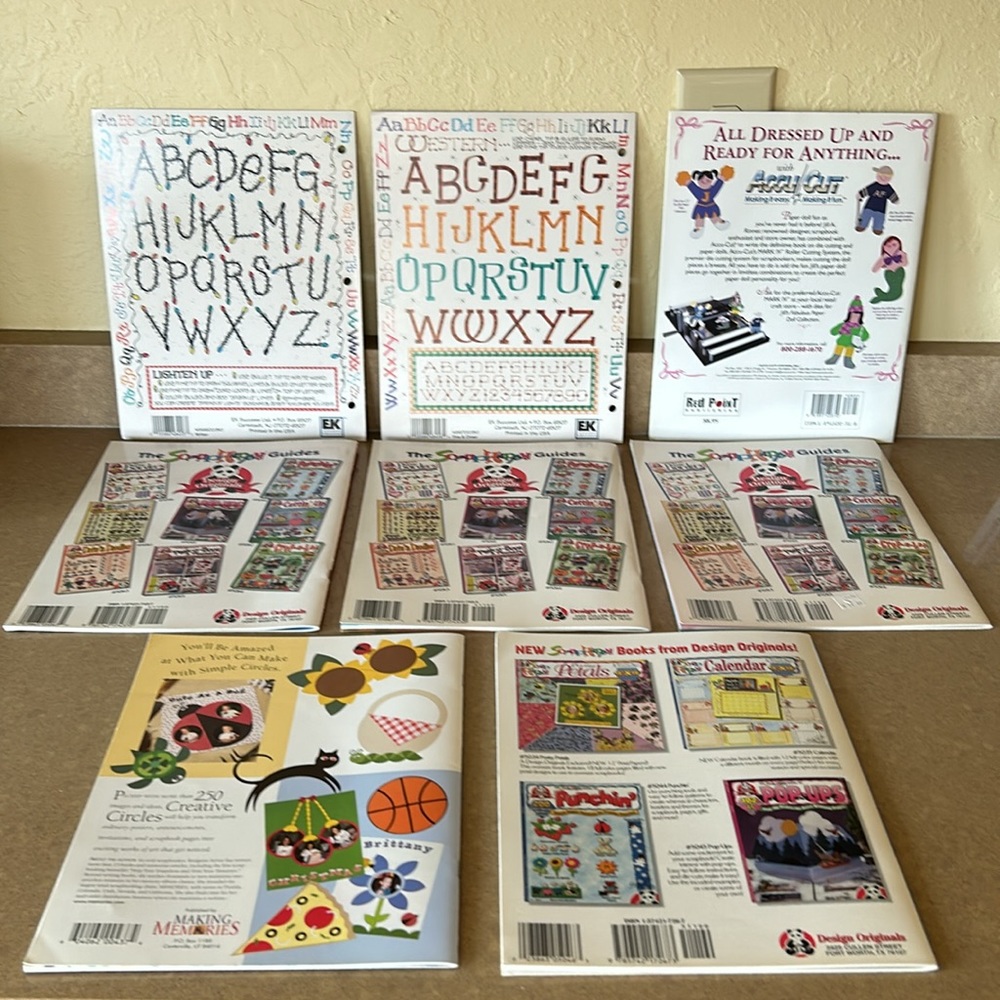 8 Scrapbooking & Creative Lettering Books - Picture 2 of 10